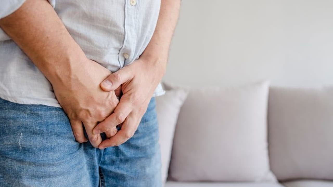 অভূতপূর্ব সহবাস করতে করতে লম্বালম্বি ভাবে ভেঙে গেল পুরুষাঙ্গ, MRI করে অবাক ডাক্তাররা