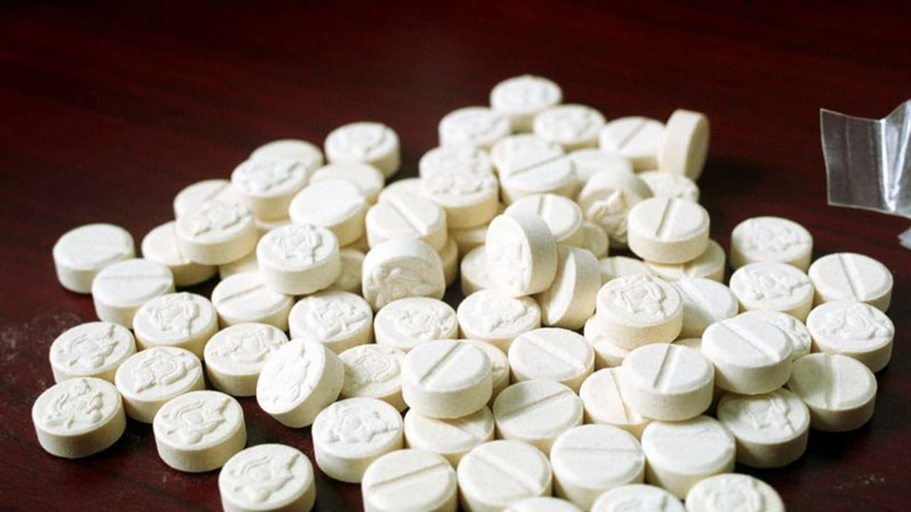 കോഴിക്കോട്ട് 15 ലക്ഷത്തിന്‍റെ ലഹരിമരുന്നുമായി യുവാവ് പിടിയില്‍