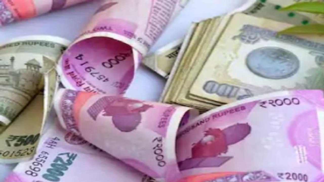 ബാങ്ക് വായ്പ മൊറട്ടോറിയം ഇന്ന് അവസാനിക്കും, നാളെ മുതൽ തിരിച്ചടവ് ബാങ്ക് വായ്പ മൊറട്ടോറിയം ഇന്ന് അവസാനിക്കും, നാളെ മുതൽ തിരിച്ചടവ്