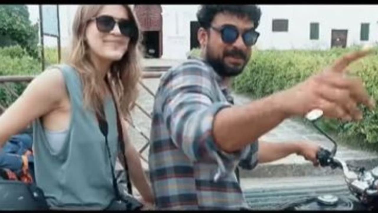 'കിലോമീറ്റേഴ്സ് ആന്ഡ് കിലോമീറ്റേഴ്സ്' പ്രീമിയര് നാളെ; മേക്കിംഗ് വീഡിയോ 'കിലോമീറ്റേഴ്സ് ആന്ഡ് കിലോമീറ്റേഴ്സ്' പ്രീമിയര് നാളെ; മേക്കിംഗ് വീഡിയോ