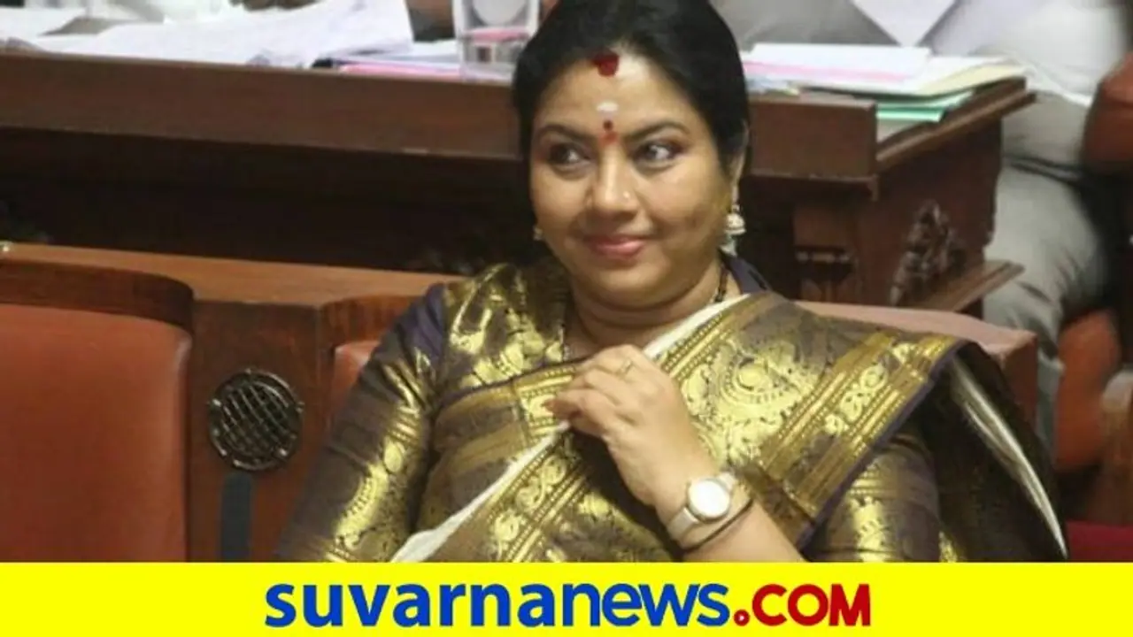 Karnataka Hijab Verdict: ಹಿಜಾಬ್ ತೀರ್ಪು ನ್ಯಾಯುತವಾಗಿದೆ: ನಟಿ ತಾರಾ ಅನುರಾಧಾ Karnataka Hijab Verdict: ಹಿಜಾಬ್ ತೀರ್ಪು ನ್ಯಾಯುತವಾಗಿದೆ: ನಟಿ ತಾರಾ ಅನುರಾಧಾ