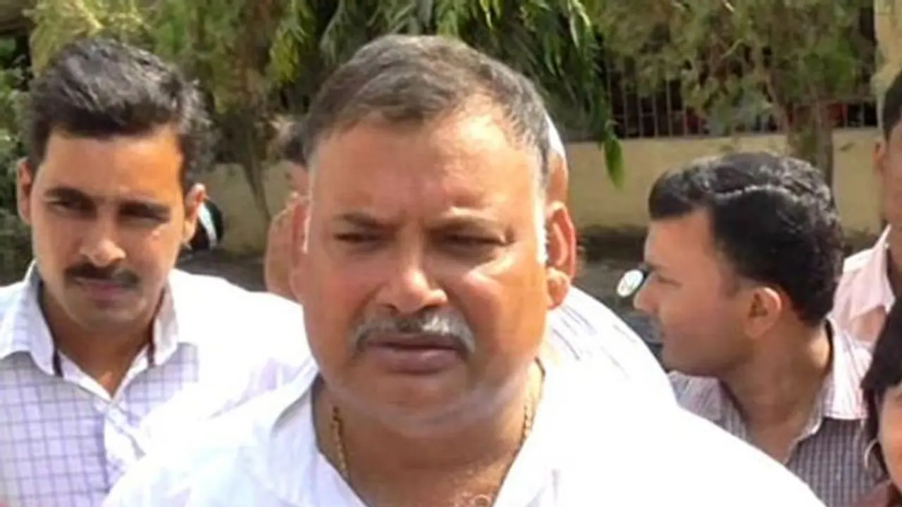 चकनाचूर हुआ बाहुबली मुन्ना शुक्ला का सपना, दूसरी बार भी मिली करारी हार, कभी ऐसी थी हनक चकनाचूर हुआ बाहुबली मुन्ना शुक्ला का सपना, दूसरी बार भी मिली करारी हार, कभी ऐसी थी हनक