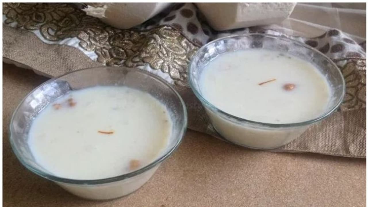 കരിക്ക് കൊണ്ട് പായസം ഉണ്ടാക്കിയാലോ... കരിക്ക് കൊണ്ട് പായസം ഉണ്ടാക്കിയാലോ...