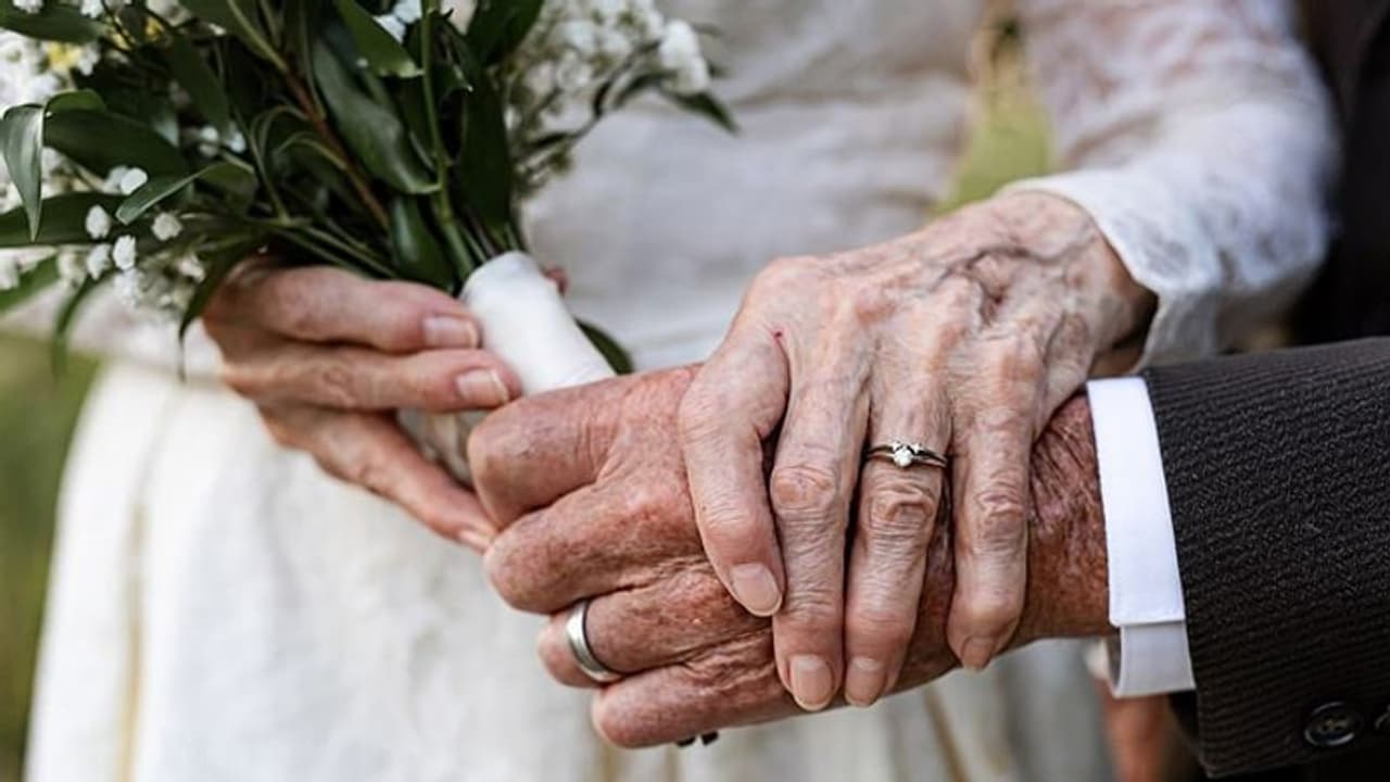 ನಾನೆಲ್ಲೇ ಇದ್ದರೂ ನಿನ್ನವನು, ನಿನ್ನ ಬಿಟ್ಟು ಹೋಗುವ ಮನಸ್ಸಿಲ್ಲ. ಆದರೆ ಸಮಯವಿಲ್ಲ! 