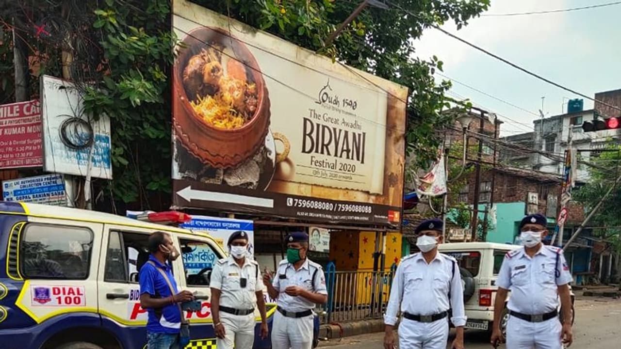 আজ বাবরি মসজিদ ধ্বংসের রায়, জোরদার করা হয়েছে শহরের নিরাপত্তা ব্যবস্থা আজ বাবরি মসজিদ ধ্বংসের রায়, জোরদার করা হয়েছে শহরের নিরাপত্তা ব্যবস্থা
