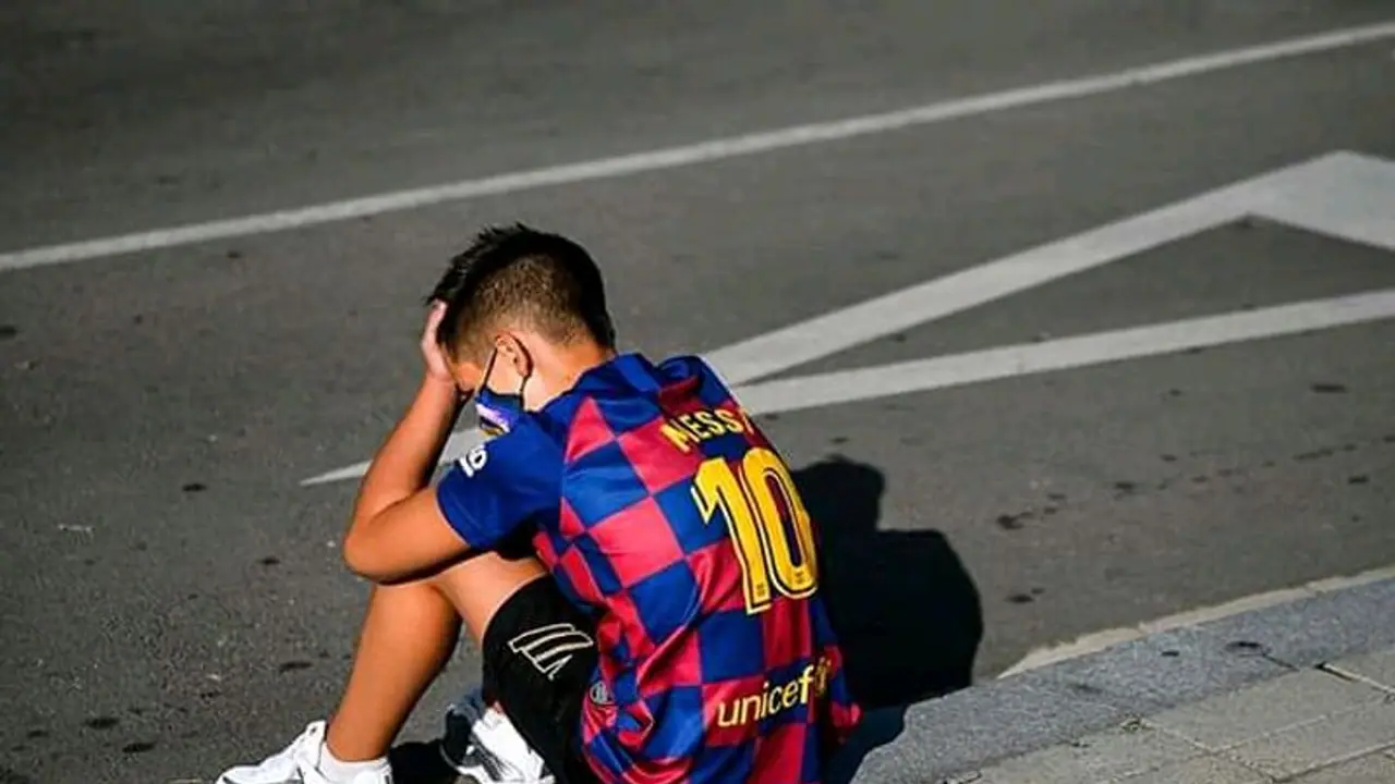 ক্লাবের বিরুদ্ধে কার্যত বিদ্রোহ ঘোষণা, অনুশীলন ও করোনা পরীক্ষায় অনুপস্থিত মেসি, হতাশ ভক্তরা ক্লাবের বিরুদ্ধে কার্যত বিদ্রোহ ঘোষণা, অনুশীলন ও করোনা পরীক্ষায় অনুপস্থিত মেসি, হতাশ ভক্তরা