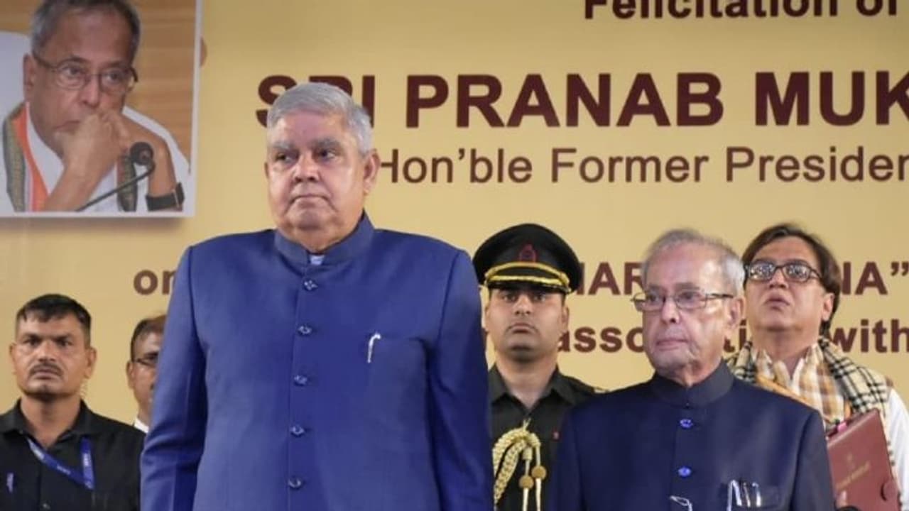 দেশ তার অন্য়তম সেরা সন্তানকে হারাল, প্রণব মৃত্য়ুতে শোকস্তব্ধ রাজ্য়পাল দেশ তার অন্য়তম সেরা সন্তানকে হারাল, প্রণব মৃত্য়ুতে শোকস্তব্ধ রাজ্য়পাল