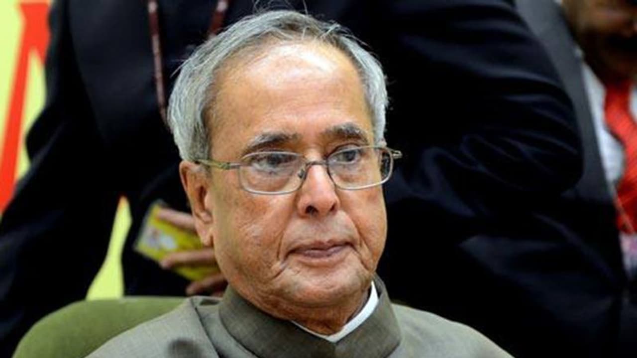 এক উজ্জ্বল নক্ষত্রের পতন হল, প্রাক্তন রাষ্ট্রপতির প্রয়াণে শোকবার্তা প্রদীপ মানসের এক উজ্জ্বল নক্ষত্রের পতন হল, প্রাক্তন রাষ্ট্রপতির প্রয়াণে শোকবার্তা প্রদীপ মানসের