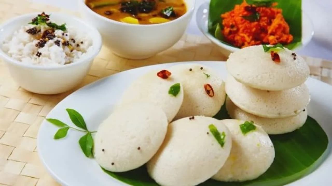 প্রধানমন্ত্রীর নামে ইডলি বিক্রির পরিকল্পনা বিজেপির, ১০ টাকাই হাতে পাবেন পেটভরা সুস্বাদু স্বাস্থ্যকর খাবার