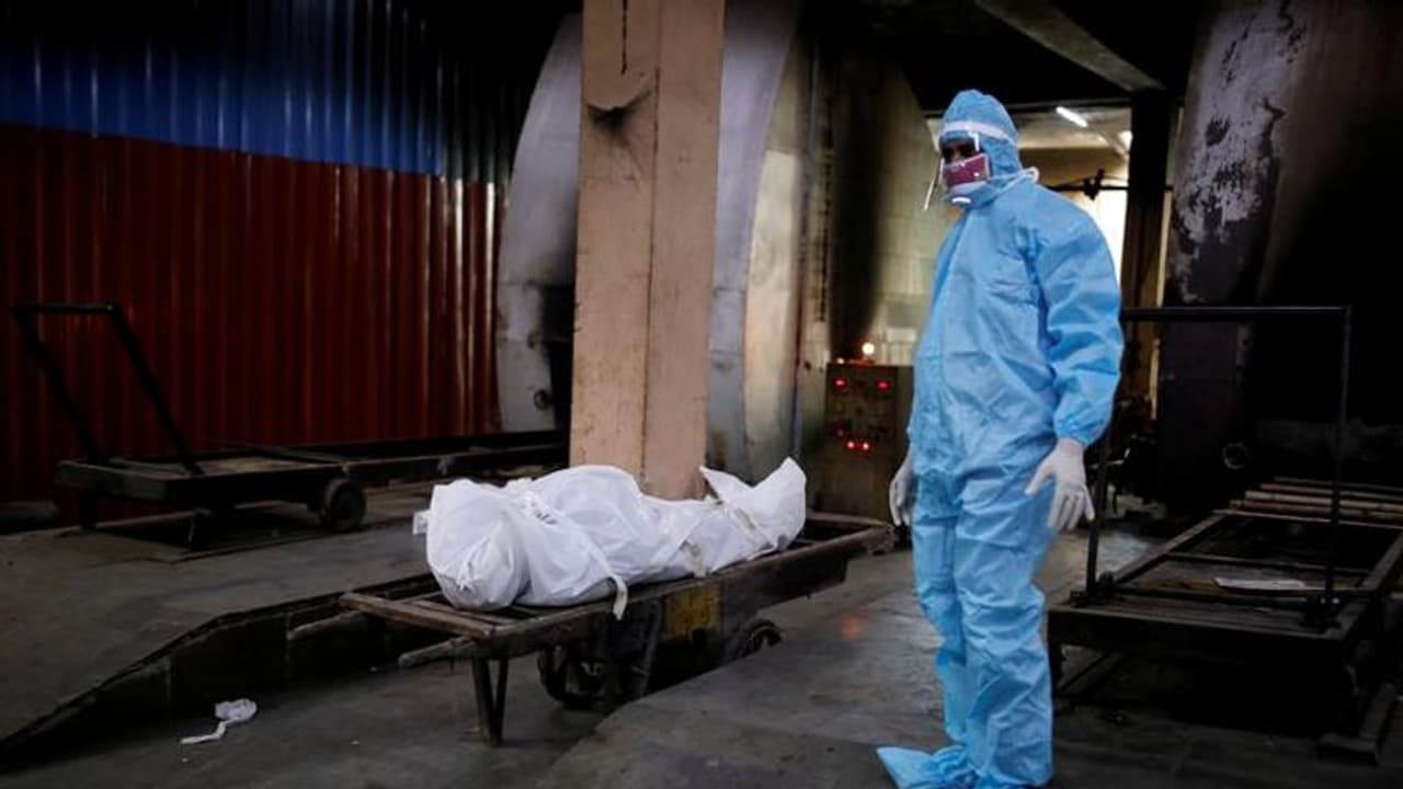 ಕೊರೋನಾಕ್ಕೆ ಬಲಿಯಾದವರಲ್ಲಿ 90% ಜನ 40ರ ಮೇಲಿನವರು! ಕೊರೋನಾಕ್ಕೆ ಬಲಿಯಾದವರಲ್ಲಿ 90% ಜನ 40ರ ಮೇಲಿನವರು!