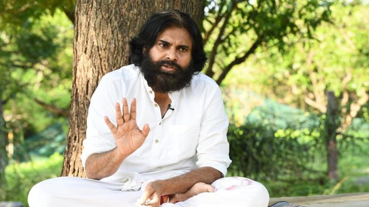 250 గజాల స్థలంలో ప్రకృతి వ్యవసాయం అంటున్న పవన్ కళ్యాణ్ 250 గజాల స్థలంలో ప్రకృతి వ్యవసాయం అంటున్న పవన్ కళ్యాణ్