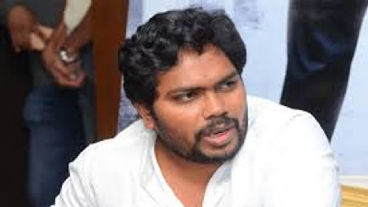 ஆர்யாவின் அடுத்தப்படம்..! அமர்க்களப்படுத்த தயாரான இயக்குனர் ரஞ்சித்.! ஆர்யாவின் அடுத்தப்படம்..! அமர்க்களப்படுத்த தயாரான இயக்குனர் ரஞ்சித்.!