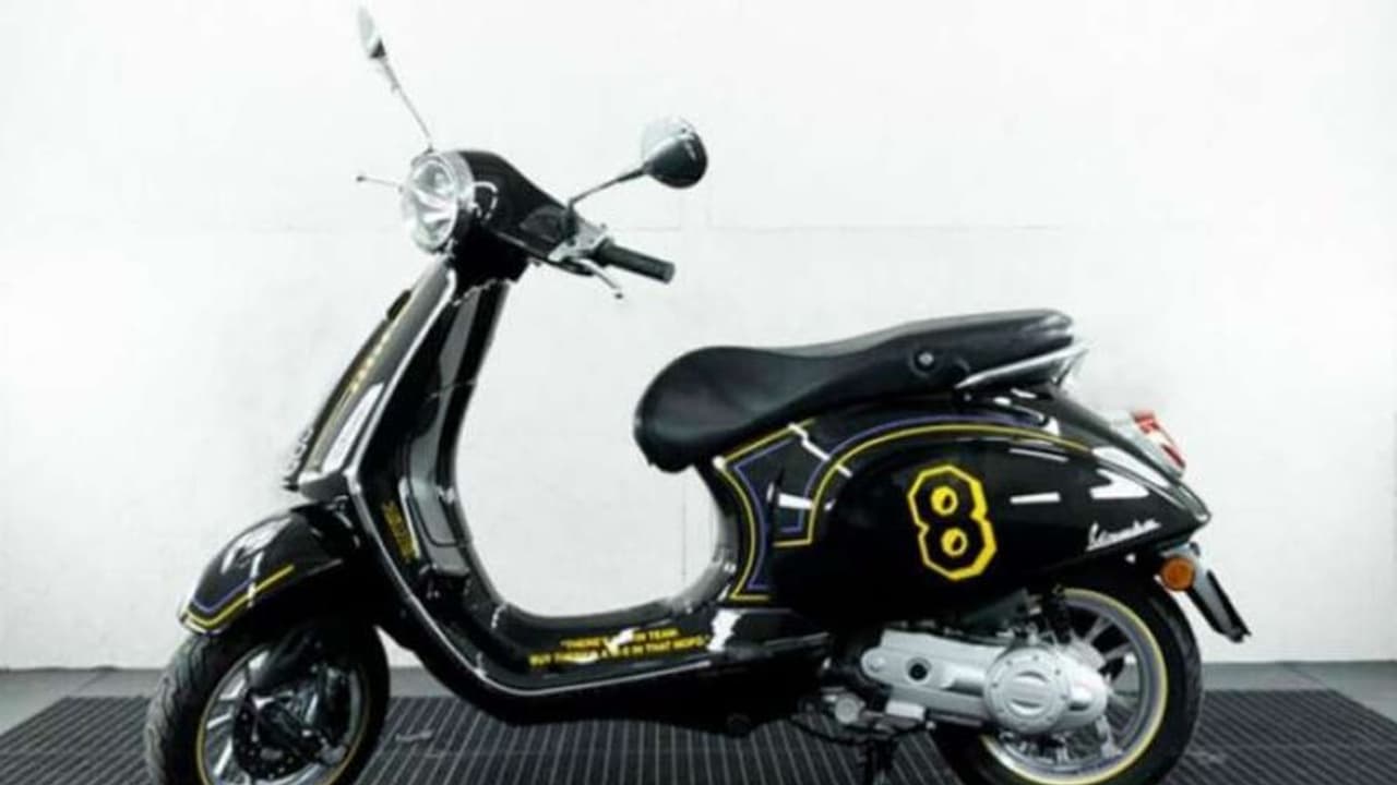 കോബി ബ്രയന്റെ സ്മരണ, മാമ്പ എഡിഷന് വെസ്പ ലേലത്തിന് കോബി ബ്രയന്റെ സ്മരണ, മാമ്പ എഡിഷന് വെസ്പ ലേലത്തിന്