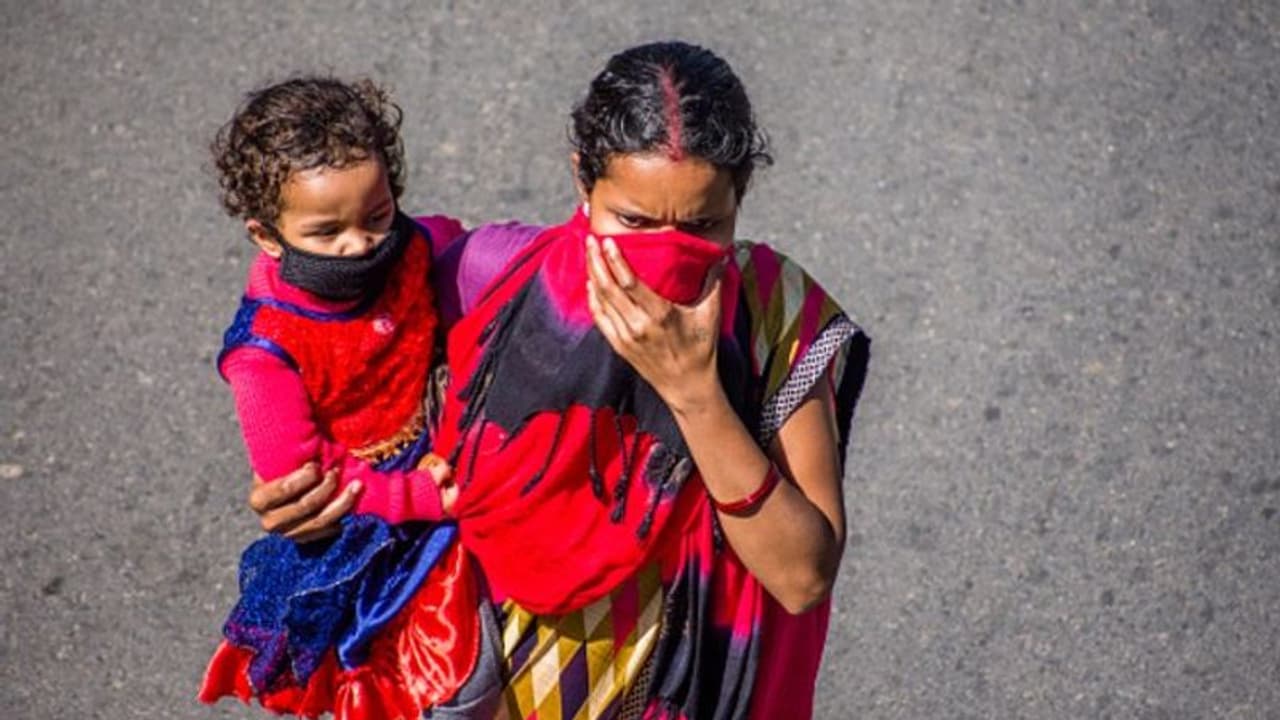 গ্রামীণ এলাকায় করোনা মহামারি রুখতে কেন্দ্রের চিঠি, একগুচ্ছ পদক্ষেপ নিতে নির্দেশ রাজ্যকে গ্রামীণ এলাকায় করোনা মহামারি রুখতে কেন্দ্রের চিঠি, একগুচ্ছ পদক্ষেপ নিতে নির্দেশ রাজ্যকে