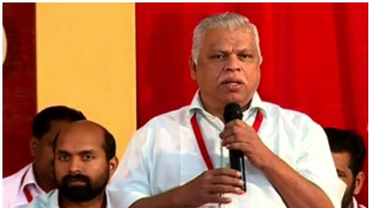 'കോടതി ഔദാര്യമല്ല, സമരം തൊഴിലാളിയുടെ അവകാശം; കോടതിക്ക് ബ്രിട്ടീഷ് പ്രേതം കൂടി': എം വി ജയരാജൻ 'കോടതി ഔദാര്യമല്ല, സമരം തൊഴിലാളിയുടെ അവകാശം; കോടതിക്ക് ബ്രിട്ടീഷ് പ്രേതം കൂടി': എം വി ജയരാജൻ