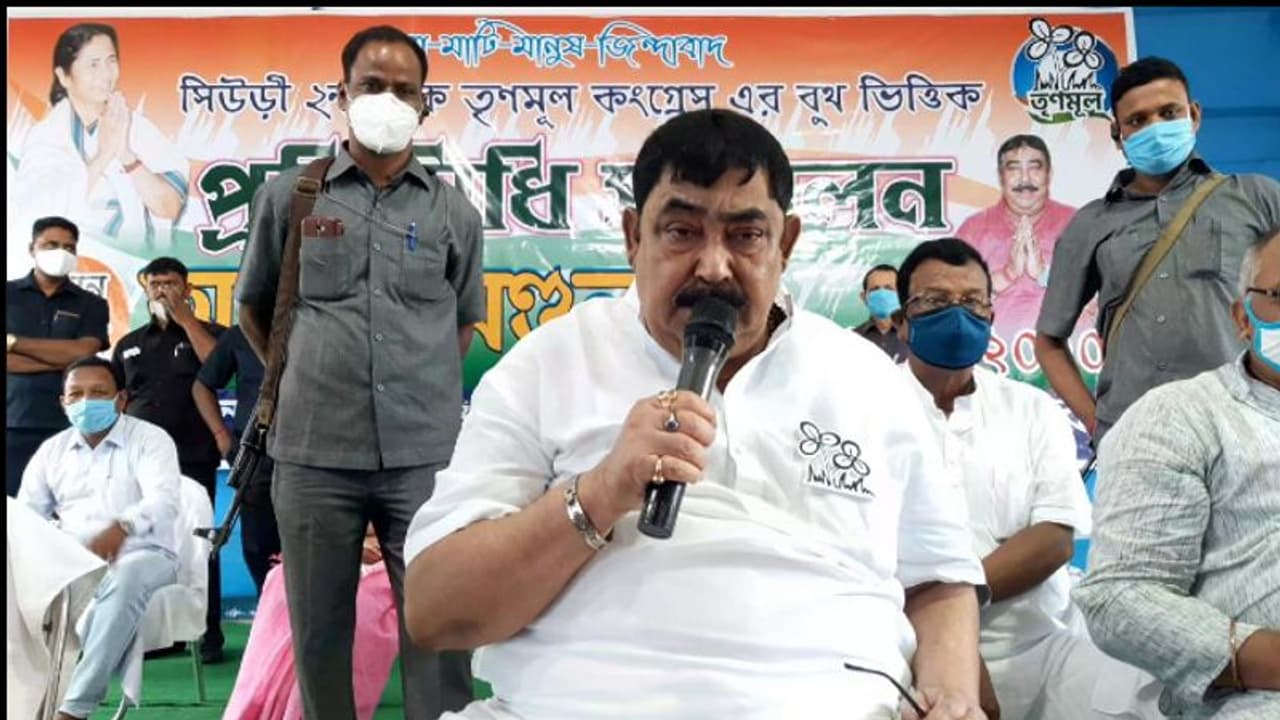 TMC leader challenges Anubrata Mandal on development BTG