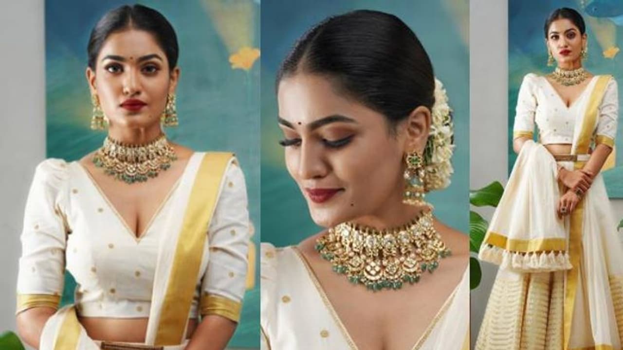 പൂർണ്ണിമയുടെ ‘പ്രാണ’ ഒരുക്കിയ കസവുലെഹങ്കയില് അതിസുന്ദരിയായി സാനിയ ഇയ്യപ്പൻ പൂർണ്ണിമയുടെ ‘പ്രാണ’ ഒരുക്കിയ കസവുലെഹങ്കയില് അതിസുന്ദരിയായി സാനിയ ഇയ്യപ്പൻ