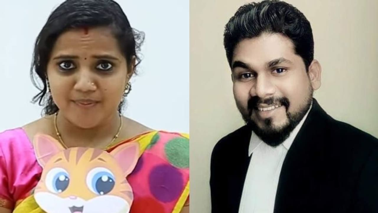 പരാതിയില് ഉറച്ചുനില്ക്കുന്നെന്ന് അധ്യാപിക സായി ശ്വേത; തന്റെ അനുഭവമാണ് പറഞ്ഞതെന്ന് അഡ്വ. ശ്രീജിത് പെരുമന പരാതിയില് ഉറച്ചുനില്ക്കുന്നെന്ന് അധ്യാപിക സായി ശ്വേത; തന്റെ അനുഭവമാണ് പറഞ്ഞതെന്ന് അഡ്വ. ശ്രീജിത് പെരുമന