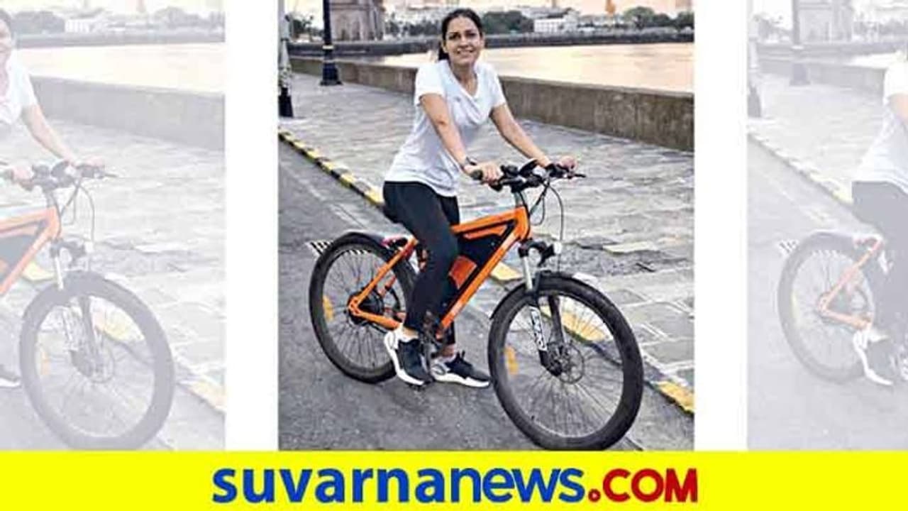 ಪಿಸಿಒಎಸ್ ಬಂದದ್ದೇ ಹೆಲ್ದೀ ಹುಡ್ಗಿಯಾದೆ; ಸೆಪ್ಟೆಂಬರ್ ಪಾಲಿಸಿಸ್ಟಿಕ್ ಒವೇರಿಯನ್ ಸಿಂಡ್ರೋಮ್ ತಿಂಗಳು! ಪಿಸಿಒಎಸ್ ಬಂದದ್ದೇ ಹೆಲ್ದೀ ಹುಡ್ಗಿಯಾದೆ; ಸೆಪ್ಟೆಂಬರ್ ಪಾಲಿಸಿಸ್ಟಿಕ್ ಒವೇರಿಯನ್ ಸಿಂಡ್ರೋಮ್ ತಿಂಗಳು!