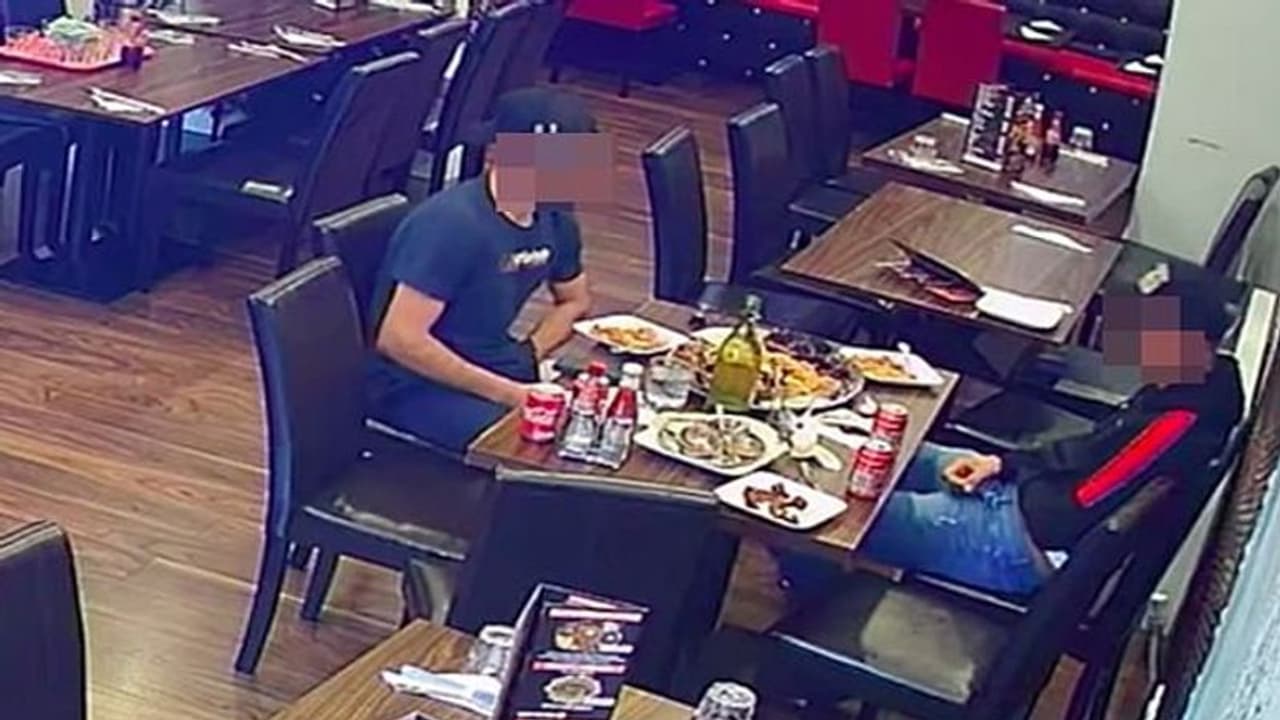 పార్టీకి ఫ్రెండ్స్ తో వచ్చిన ప్రేయసి.. బిల్లు చూసి ప్రియుడు పరార్! పార్టీకి ఫ్రెండ్స్ తో వచ్చిన ప్రేయసి.. బిల్లు చూసి ప్రియుడు పరార్!