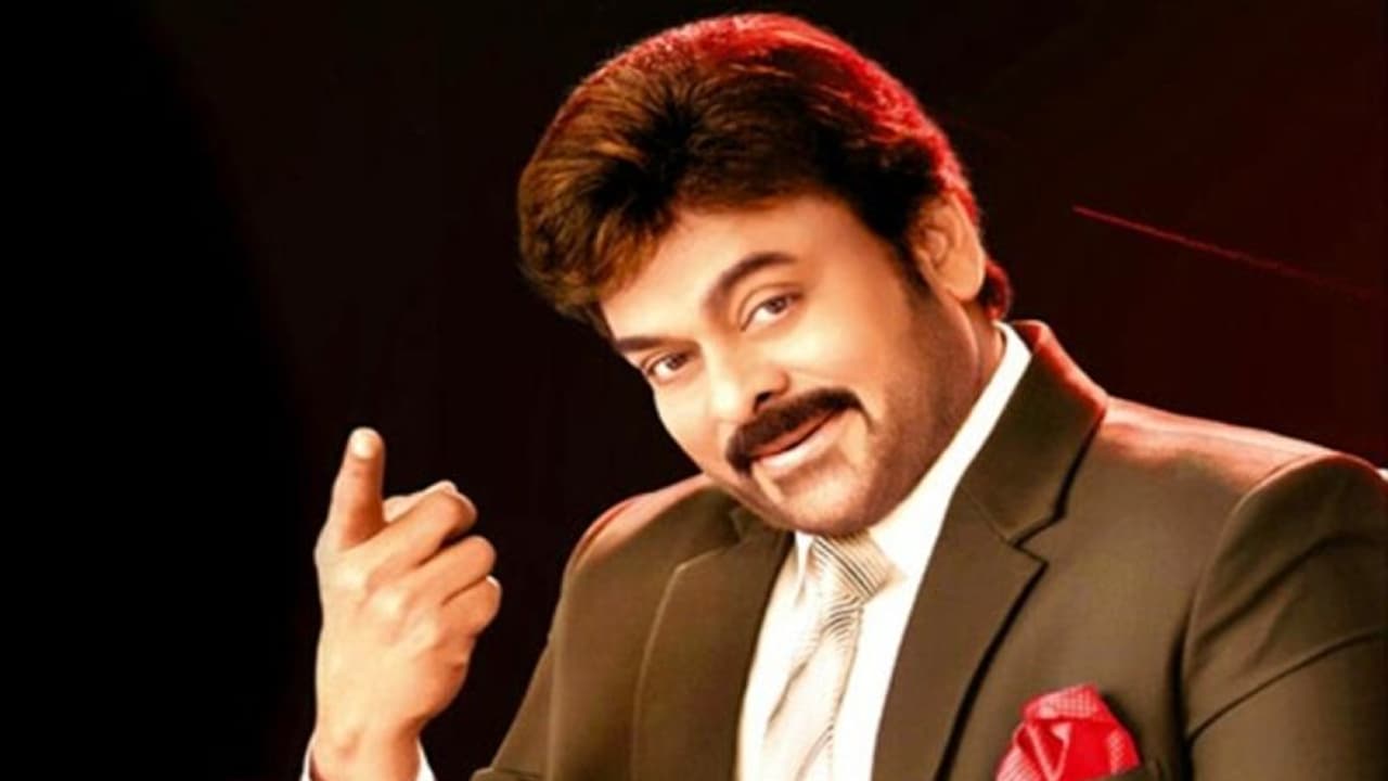 చిరంజీవిలోని కొత్త కోణం బయటపెట్టిన మార్నింగ్ మందారం..! చిరంజీవిలోని కొత్త కోణం బయటపెట్టిన మార్నింగ్ మందారం..!