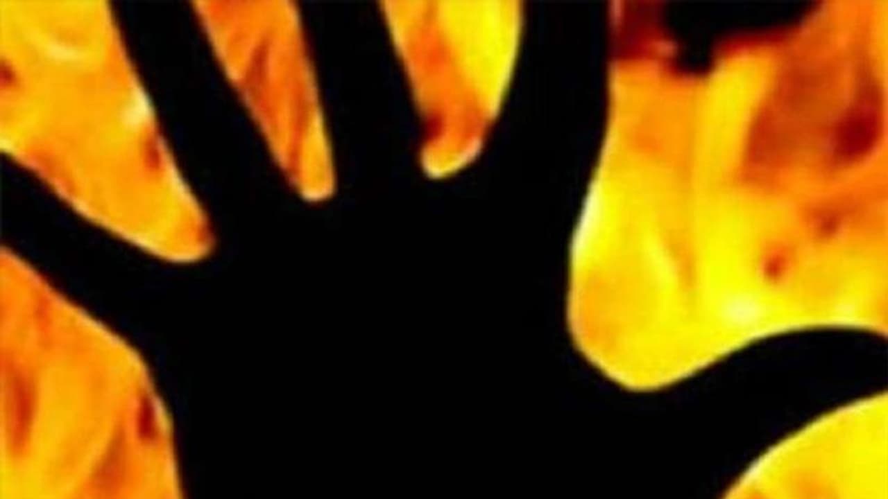 ಯಾದಗಿರಿಯಲ್ಲಿ 1 ಸ್ಫೋಟ, 9 ಸಾವು, ಶುಭ ಸಮಾರಂಭದ ಮನೆಯಲ್ಲಿ ಸೂತಕದ ಛಾಯೆ ಯಾದಗಿರಿಯಲ್ಲಿ 1 ಸ್ಫೋಟ, 9 ಸಾವು, ಶುಭ ಸಮಾರಂಭದ ಮನೆಯಲ್ಲಿ ಸೂತಕದ ಛಾಯೆ