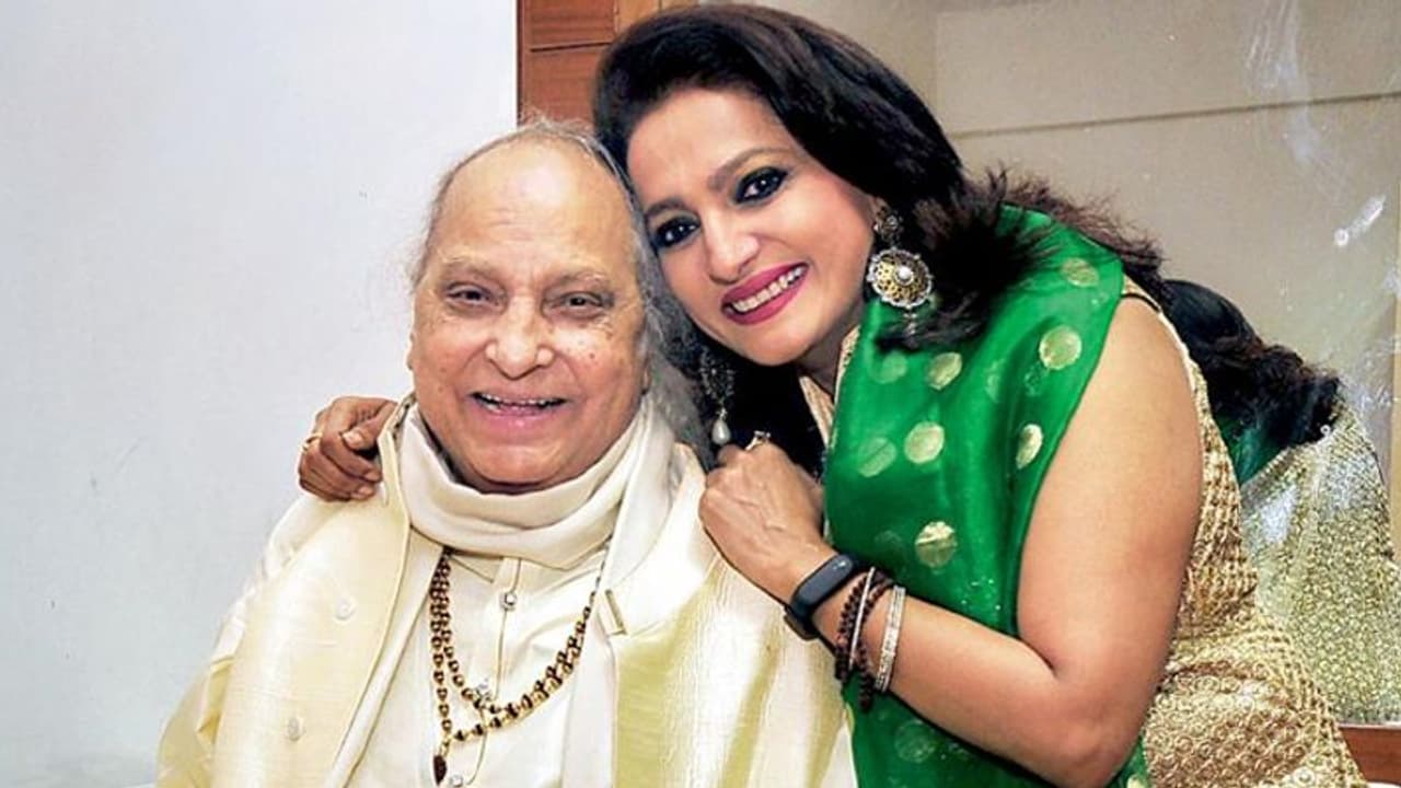 প্রধানমন্ত্রীকে ধন্যবাদ জানালেন যশরাজ কন্যা, ১৭ অগাস্ট মৃত্যু হয় পণ্ডিত যশরাজের প্রধানমন্ত্রীকে ধন্যবাদ জানালেন যশরাজ কন্যা, ১৭ অগাস্ট মৃত্যু হয় পণ্ডিত যশরাজের