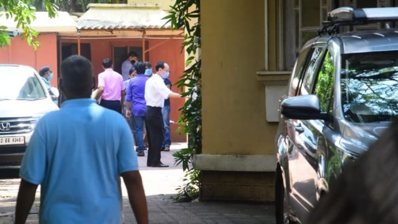 হাঁসখালি গণধর্ষণকাণ্ডে কেস ডাইরি হাতে নিল সিবিআই, আজই নির্যাতিতার বাড়িতে প্রতিনিধি দল হাঁসখালি গণধর্ষণকাণ্ডে কেস ডাইরি হাতে নিল সিবিআই, আজই নির্যাতিতার বাড়িতে প্রতিনিধি দল