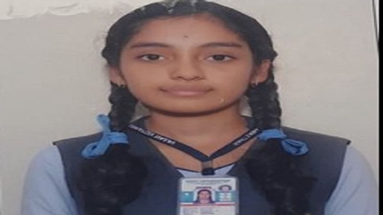 SSLC: ಇನ್ನೂ ಮಾರ್ಕ್ಸ್ ಬರಲೇಬೇಕೆಂದು ಮರು ಮೌಲ್ಯಮಾಪನ ಹಾಕಿದ್ದ ವಿದ್ಯಾರ್ಥಿನಿ ರಾಜ್ಯಕ್ಕೆ ಫಸ್ಟ್