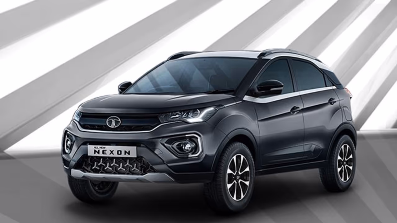 Tata Safety Cars 200 ಅಡಿ ಆಳಕ್ಕೆ ಉರುಳಿ ಬಿದ್ದ ಟಾಟಾ ನೆಕ್ಸಾನ್ ಕಾರು, ಯಾವುದೇ ಗಾಯಗಳಿಲ್ಲದೇ ಪ್ರಯಾಣಿಕರು ಸೇಫ್! Tata Safety Cars 200 ಅಡಿ ಆಳಕ್ಕೆ ಉರುಳಿ ಬಿದ್ದ ಟಾಟಾ ನೆಕ್ಸಾನ್ ಕಾರು, ಯಾವುದೇ ಗಾಯಗಳಿಲ್ಲದೇ ಪ್ರಯಾಣಿಕರು ಸೇಫ್!