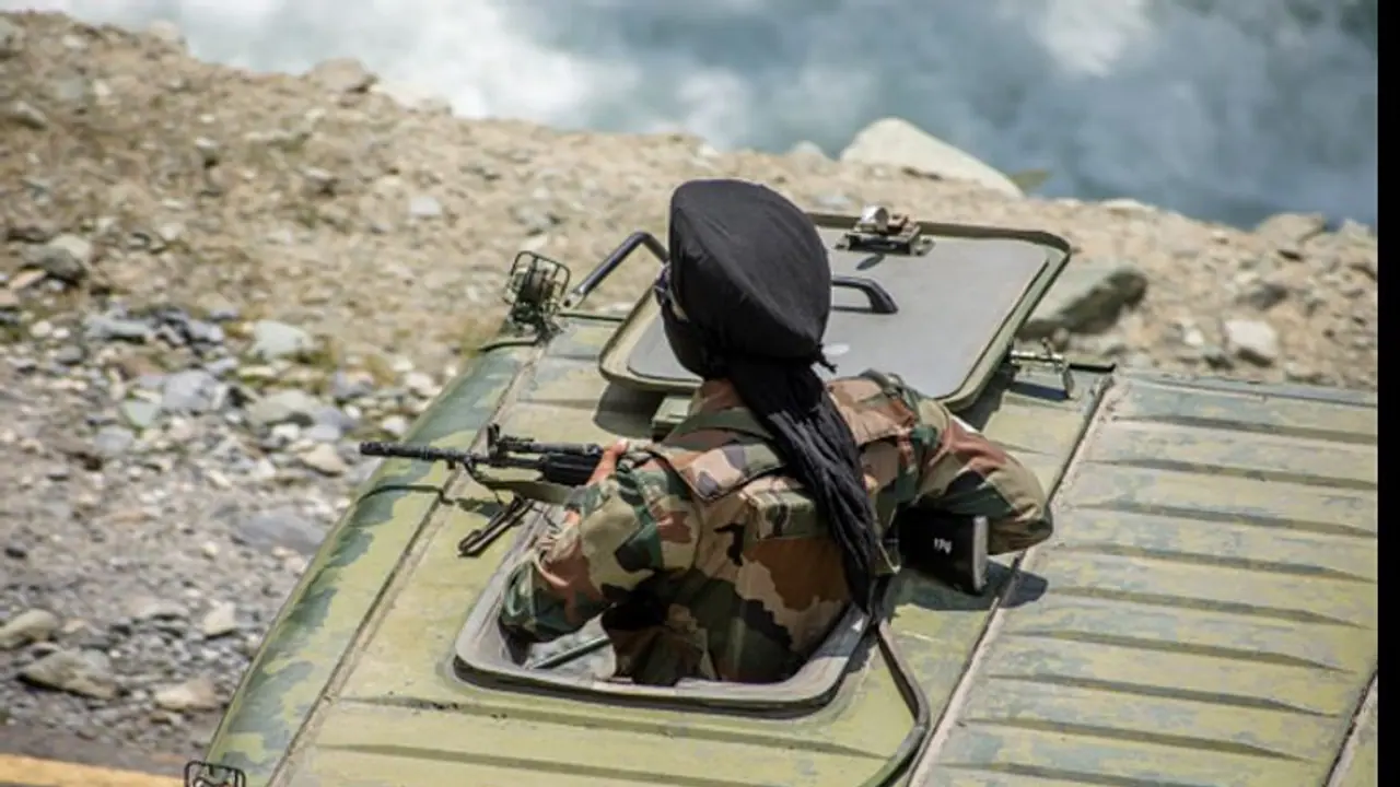 কীভাবে গালওয়ানের মত প্যাংগং এর গড পাও দখল করতে চেয়েছিল চিন, জেনেনিন তারই বিস্তারিত কাহিনি