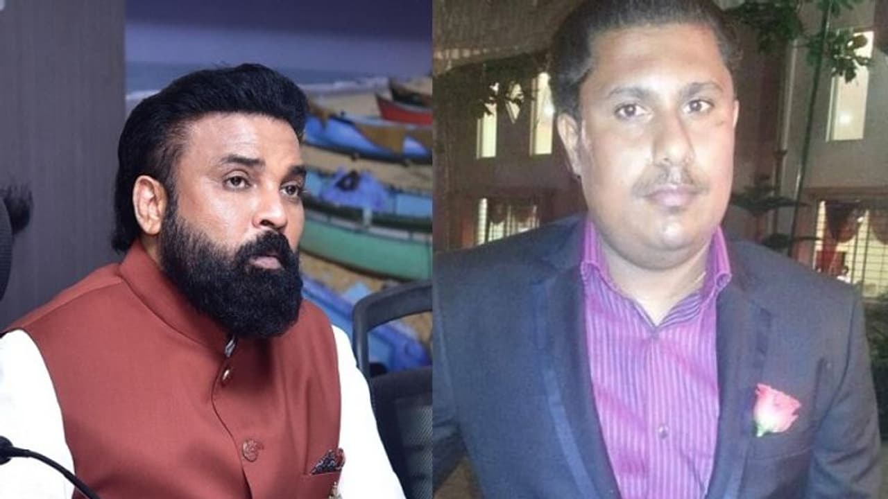 ಕೊರೋನಾಗೆ ಸರ್ಕಾರಿ ಆಸ್ಪತ್ರೆ ವೈದ್ಯ ಬಲಿ: ಶ್ರೀರಾಮುಲು ಸಂತಾಪ, ಪರಿಹಾರದ ಭರವಸೆ ಕೊರೋನಾಗೆ ಸರ್ಕಾರಿ ಆಸ್ಪತ್ರೆ ವೈದ್ಯ ಬಲಿ: ಶ್ರೀರಾಮುಲು ಸಂತಾಪ, ಪರಿಹಾರದ ಭರವಸೆ