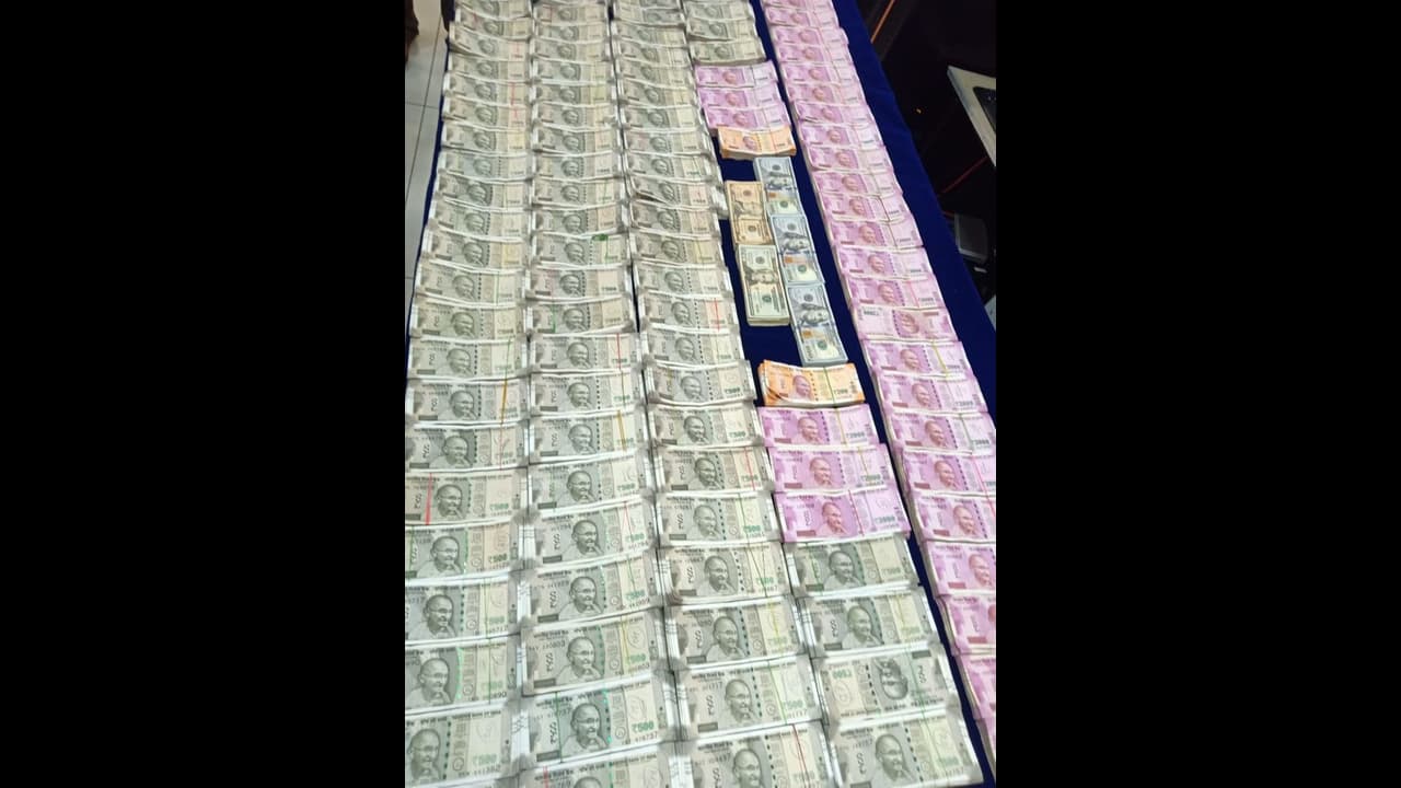 जम्मू कश्मीर में कांग्रेस के पूर्व मंत्री जतिंदर सिंह सहयोगी मो शरीफ शाह संग अरेस्ट, हवाला केस में गिरफ्तारी