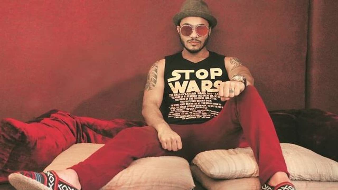 रैपर रफ्तार को भी हुआ कोरोना, रिपोर्ट देखकर नहीं कर रहे यकीन, बोले शायद तकनीकी गड़बड़ी है रैपर रफ्तार को भी हुआ कोरोना, रिपोर्ट देखकर नहीं कर रहे यकीन, बोले शायद तकनीकी गड़बड़ी है