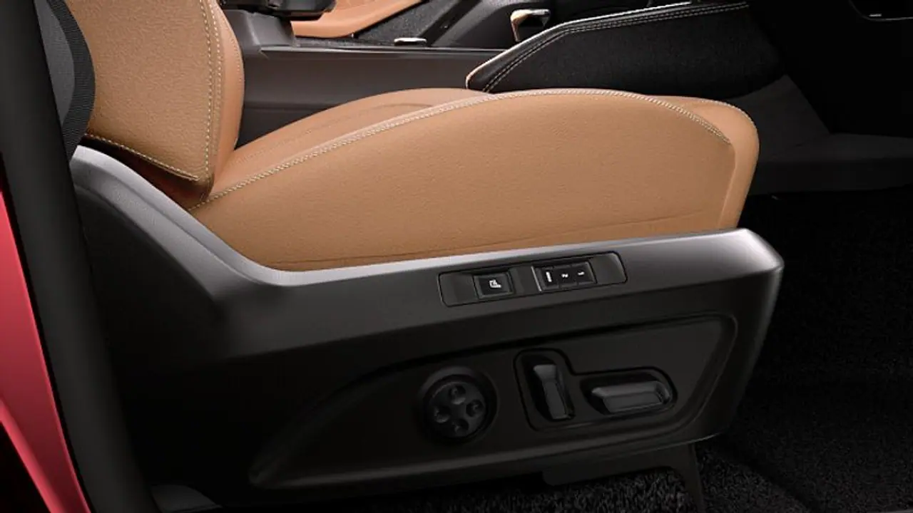 ಅಪಘಾತ ಮುಂಜಾಗ್ರತೆ, ಡ್ರೈವರ್ ಸೀಟ್ ಮಸಾಜ್ ಸೇರಿದಂತೆ ಹಲವು ವಿಶೇಷತೆಗಳ MG ಗ್ಲೋಸ್ಟರ್! ಅಪಘಾತ ಮುಂಜಾಗ್ರತೆ, ಡ್ರೈವರ್ ಸೀಟ್ ಮಸಾಜ್ ಸೇರಿದಂತೆ ಹಲವು ವಿಶೇಷತೆಗಳ MG ಗ್ಲೋಸ್ಟರ್!