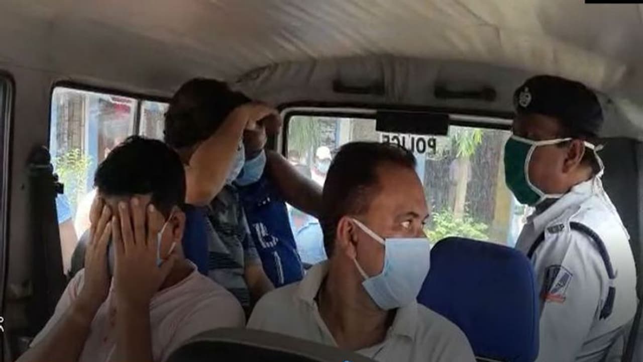 বড়সড় জমি মাফিয়া চক্রের হদিশ, ২ কোটি টাকা প্রতারণার অভিযোগে গ্রেফতার ৭