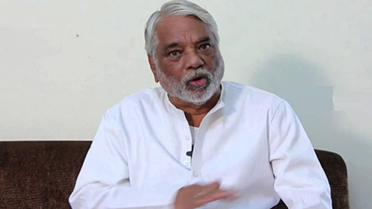 టీఆర్ఎస్ అంటే ఏంటో చూస్తారు: కేంద్రానికి కేకే అల్టీమేటం టీఆర్ఎస్ అంటే ఏంటో చూస్తారు: కేంద్రానికి కేకే అల్టీమేటం