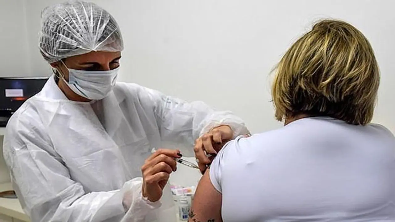 சீனாவில் பூனைகளிடம் வேகமாக பரவும் கொரோனா..!! சிறந்த தலைமைத்துவம் இல்லை என WHO கவலை..!!