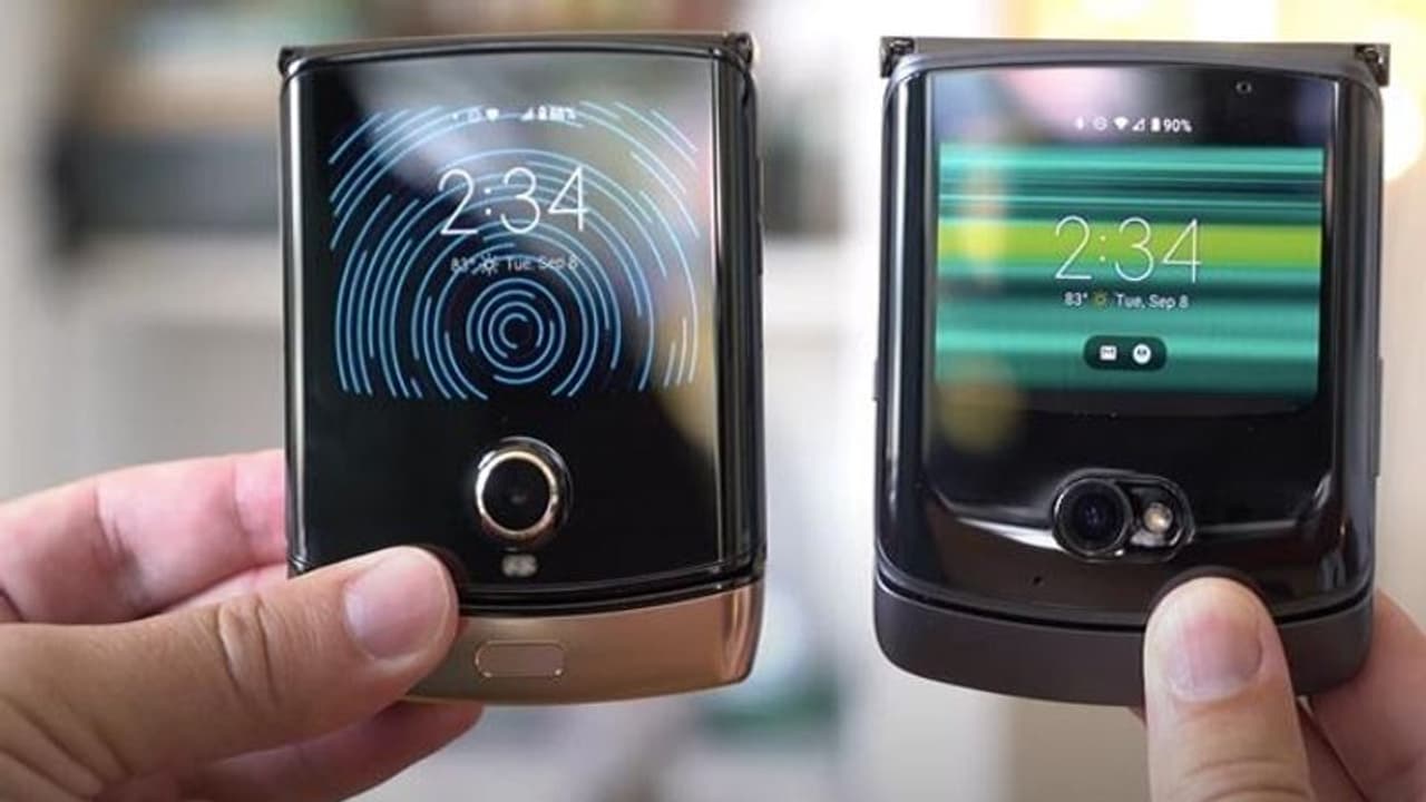 Motorola Razr 5G Launch: নতুন বছরে নতুন চমক, নতুন লুক ও উন্নত ফিচার সহ লঞ্চ হতে চলেছে এই স্মার্টফোন