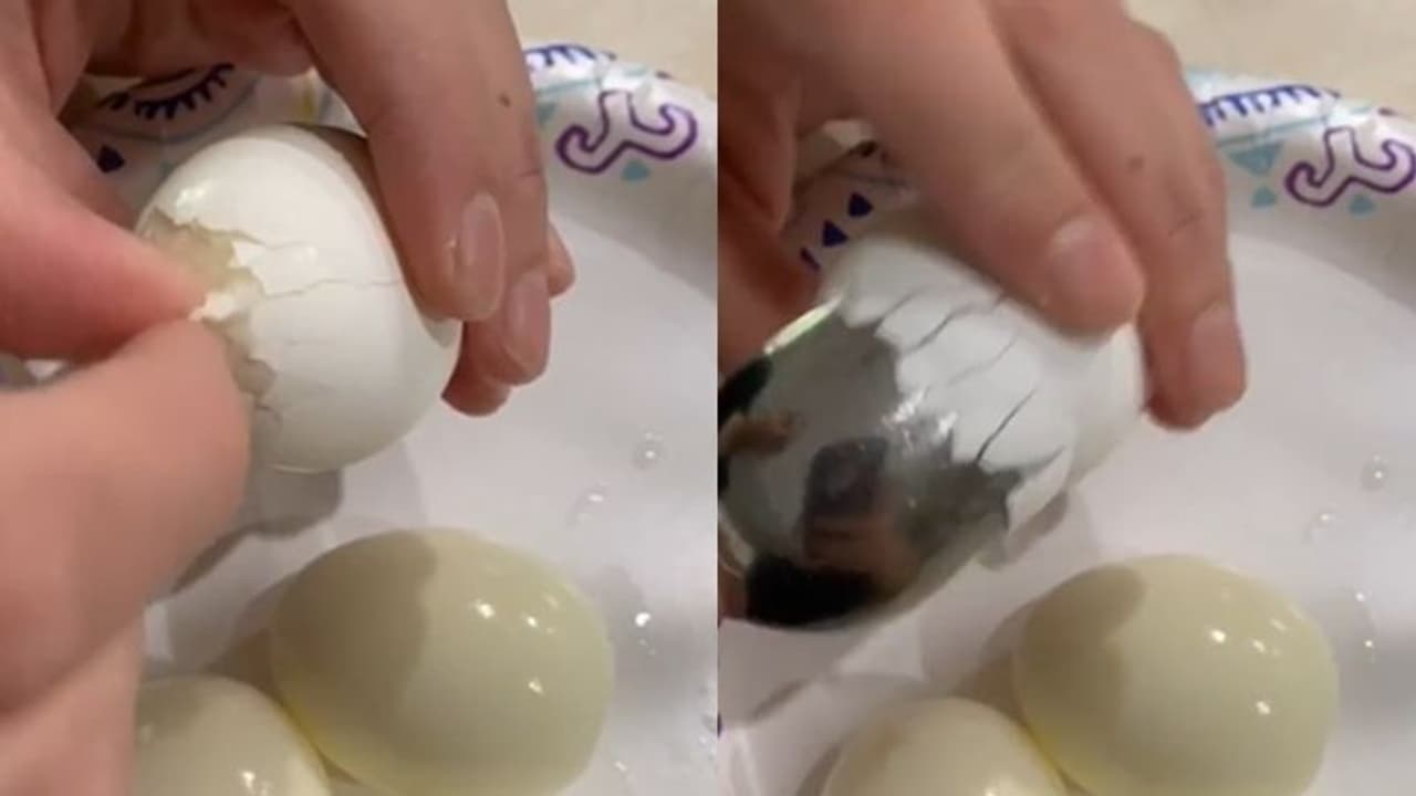 പുഴുങ്ങിയ മുട്ടയുടെ തോട് കളയാന്‍ ഒരു 'ടിപ്'; വീഡിയോ കാണാം...