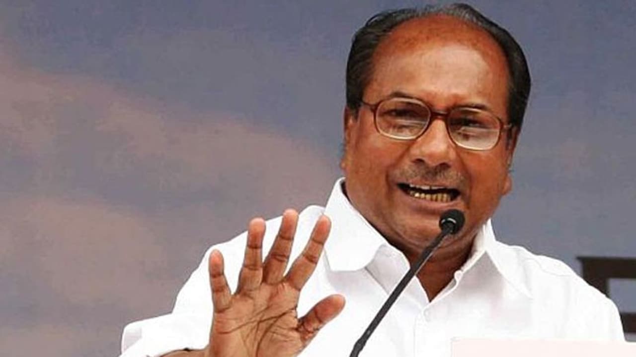 A K Antony : പാര്‍ലമെന്റിന് നല്‍കിയ സംഭാവനകള്‍ പരിഗണിച്ച് എകെ ആന്റണിക്ക് പുരസ്‌കാരം
