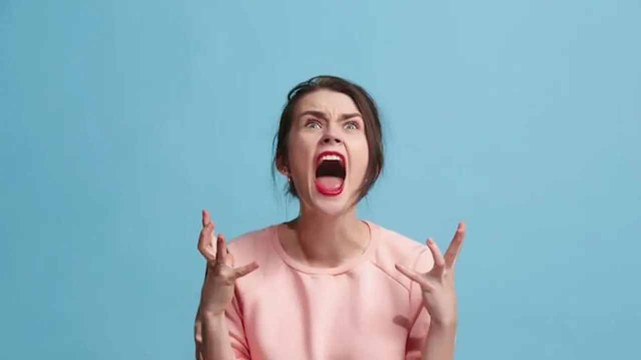 কথায় কথায় রেগে যান? বাড়ির বাস্তুতে ছোট্ট এই পরিবর্তনগুলো করুন কথায় কথায় রেগে যান? বাড়ির বাস্তুতে ছোট্ট এই পরিবর্তনগুলো করুন