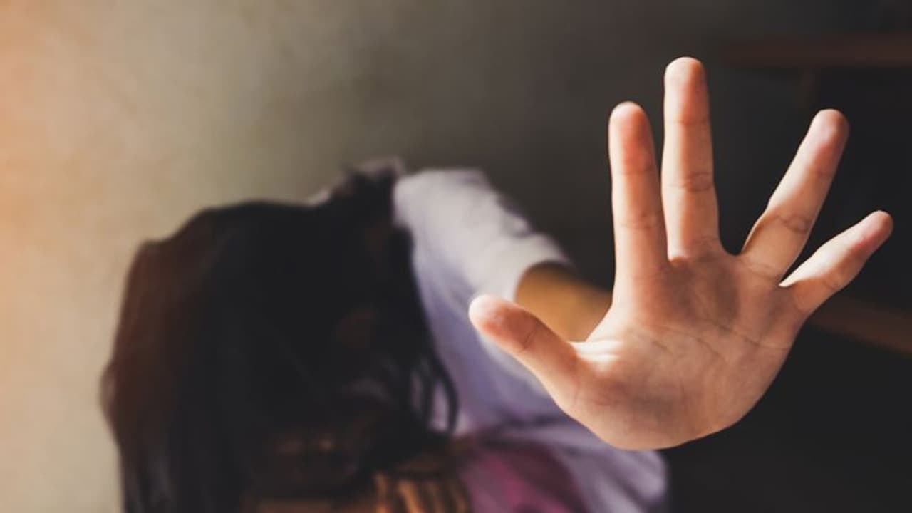 Minor girl abducted : പെണ്‍കുട്ടിയെ തട്ടിക്കൊണ്ടുവന്നു, നെടുങ്കണ്ടത്ത് മധ്യപ്രദേശ് സ്വദേശി പിടിയിൽ