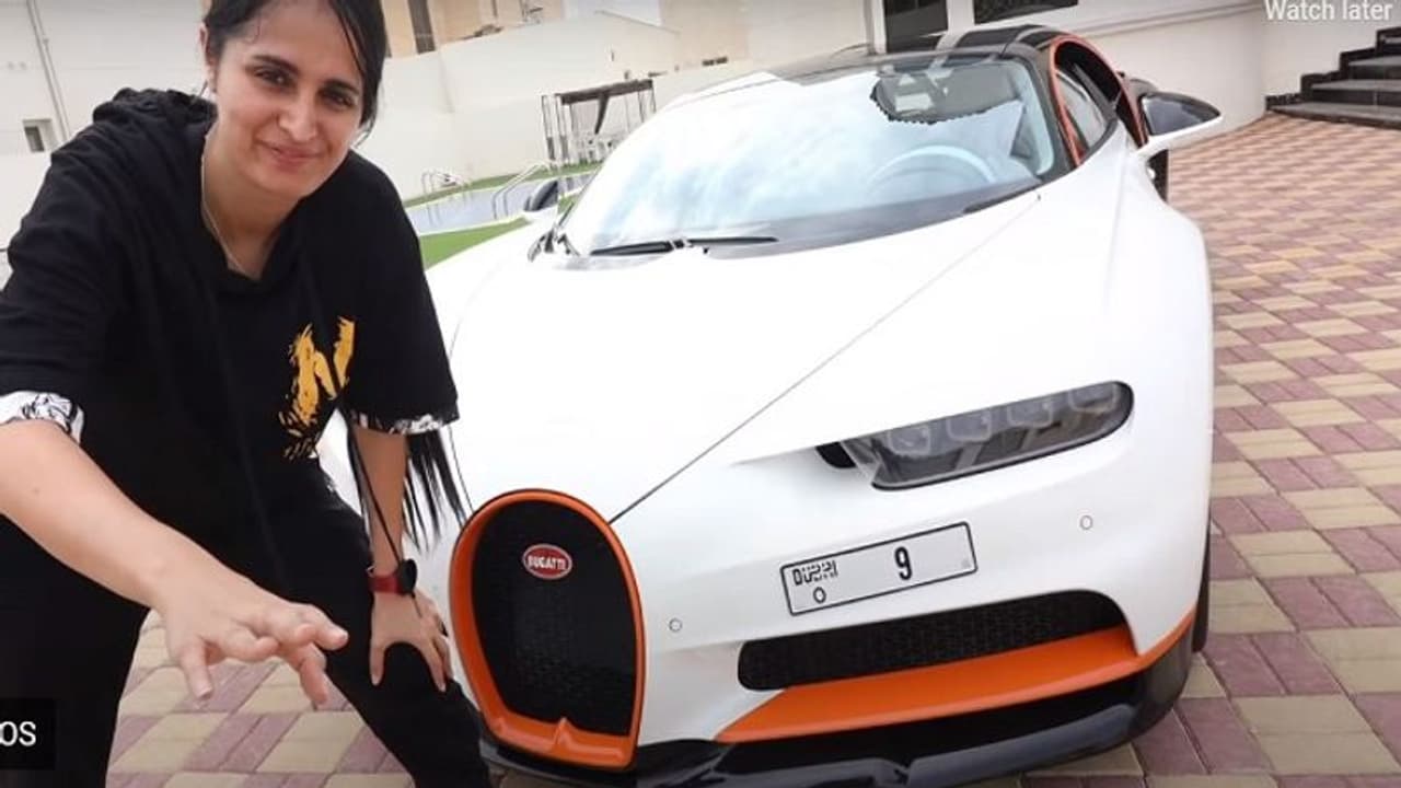 కారు ధర రూ.25 కోట్లు.. కానీ నెంబర్ ప్లేట్ ధర తెలిస్తే షాక్ అవుతారు.. కారు ధర రూ.25 కోట్లు.. కానీ నెంబర్ ప్లేట్ ధర తెలిస్తే షాక్ అవుతారు..