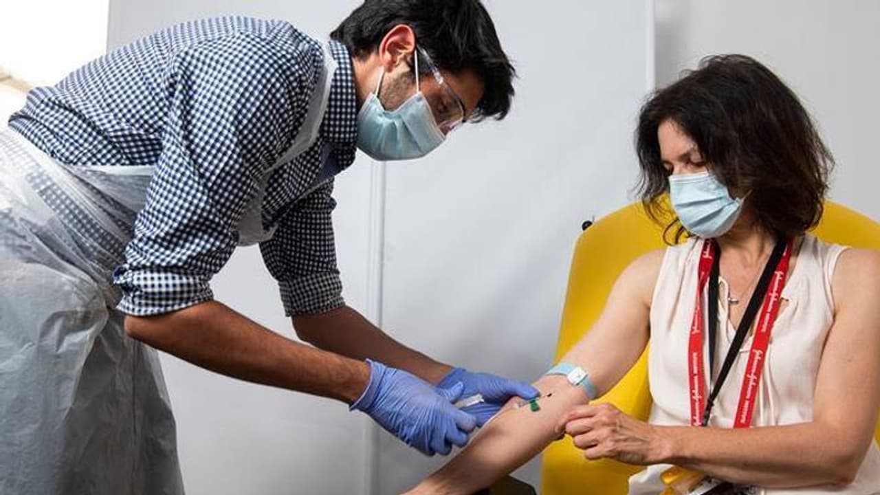 ఏపీలో కరోనాది అదే జోరు: మొత్తం కేసులు 5,75,079కి చేరిక ఏపీలో కరోనాది అదే జోరు: మొత్తం కేసులు 5,75,079కి చేరిక