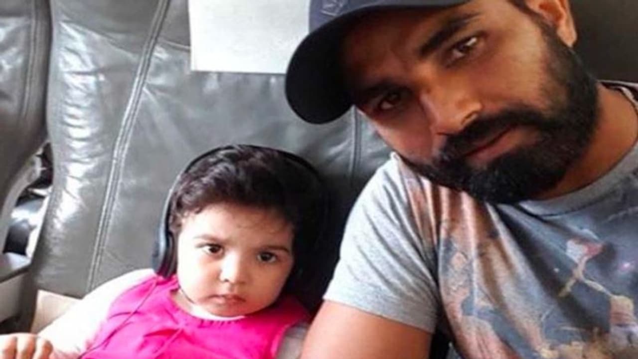 ಮಗಳನ್ನು ನೋಡದೆ ತುಂಬಾ ದಿನಗಳಾಗಿದೆ; ಭಾವುಕರಾದ ಮೊಹಮ್ಮದ್ ಶಮಿ! ಮಗಳನ್ನು ನೋಡದೆ ತುಂಬಾ ದಿನಗಳಾಗಿದೆ; ಭಾವುಕರಾದ ಮೊಹಮ್ಮದ್ ಶಮಿ!