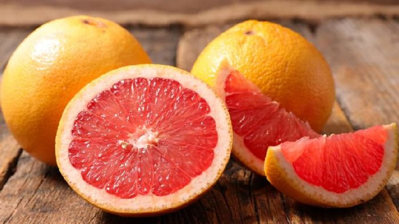 ব্রণর সমস্যা থেকে জন্ডিস এর মত রোগ, জেনে নিন সাধারণ এই ফলের অসাধারণ গুণগুলি