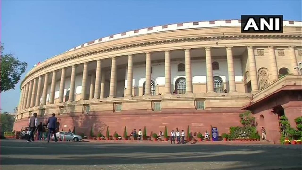 তফশিলি জাতি আর উপতাজির কর্মসংস্থানে জোর, ৩টি রিপোর্ট পেশ সংসদীয় কমিটির