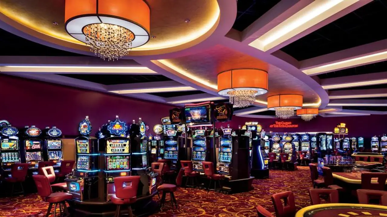 ক্যাসিনো খেলতে বিদেশে ছুটতে হবে না, পর্যটকদের জন্য দেশের এই রাজ্য বৈধ হচ্ছে জুয়া ক্যাসিনো খেলতে বিদেশে ছুটতে হবে না, পর্যটকদের জন্য দেশের এই রাজ্য বৈধ হচ্ছে জুয়া