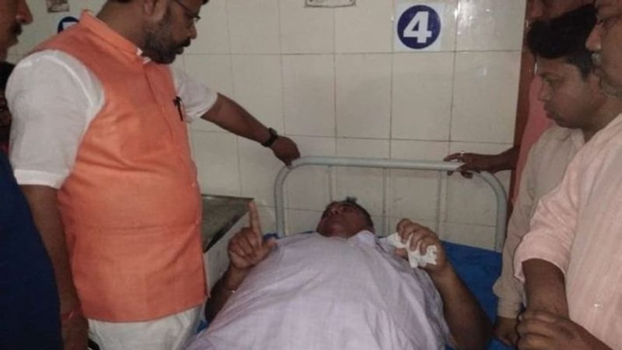 West Bengal: BJP worker beaten up, party points fingers at TMC West Bengal: BJP worker beaten up, party points fingers at TMC